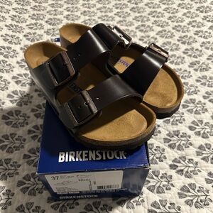 Brown Patent Birkenstocks Size 6